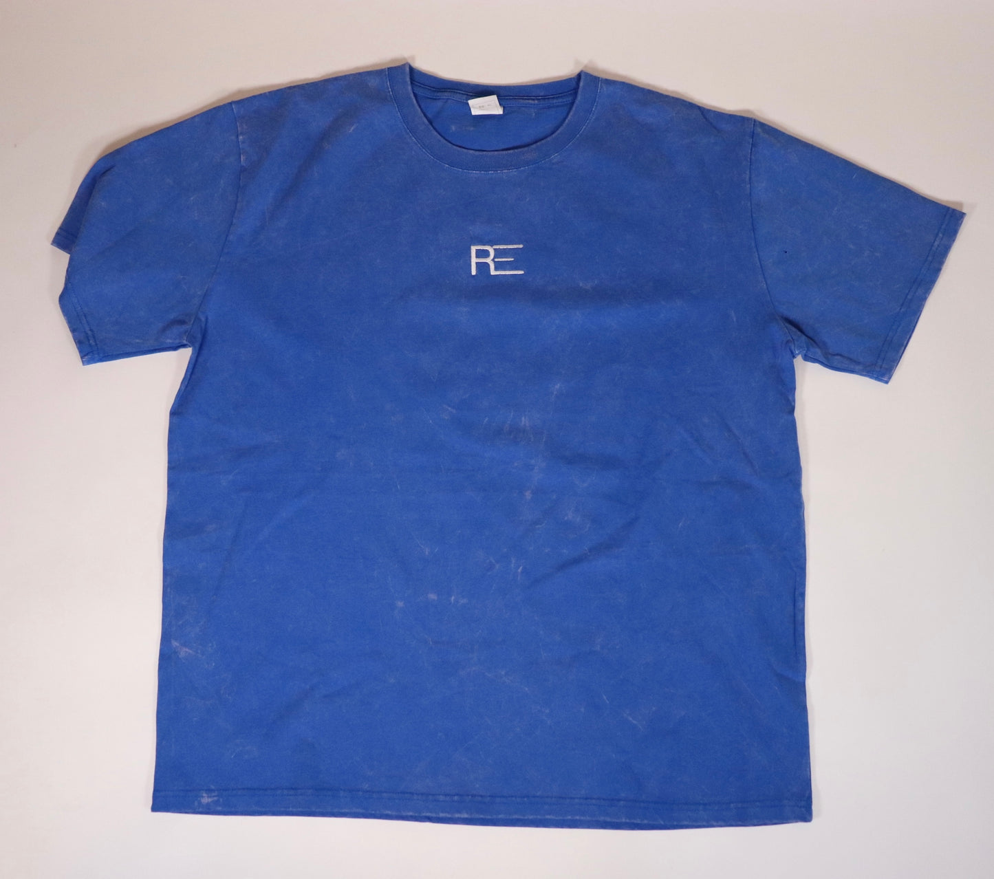 Embroidery Oversized tee (men's L)