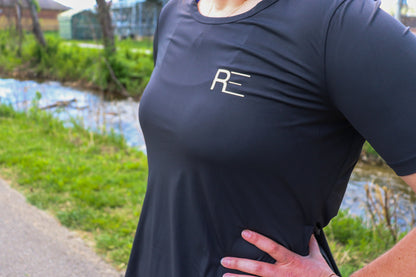 Scoop Neck Split Training Tee